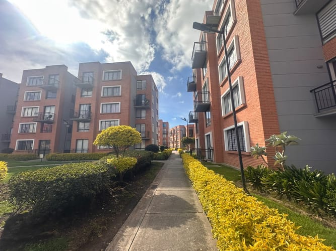Apartamento de 3 alcobas en arriendo en El Cortijo, Madrid, 62 m² · foto 5 de 22
