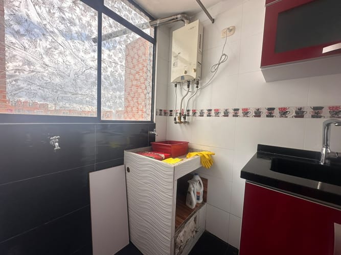Apartamento de 3 alcobas en arriendo en El Cortijo, Madrid, 62 m² · foto 8 de 22