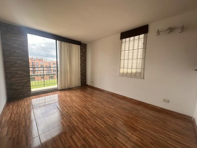 Apartamento de 3 alcobas en arriendo en El Cortijo, Madrid, 62 m² · foto 9 de 22