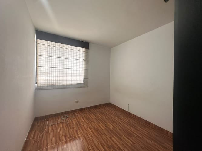 Apartamento de 3 alcobas en arriendo en El Cortijo, Madrid, 62 m² · foto 21 de 22