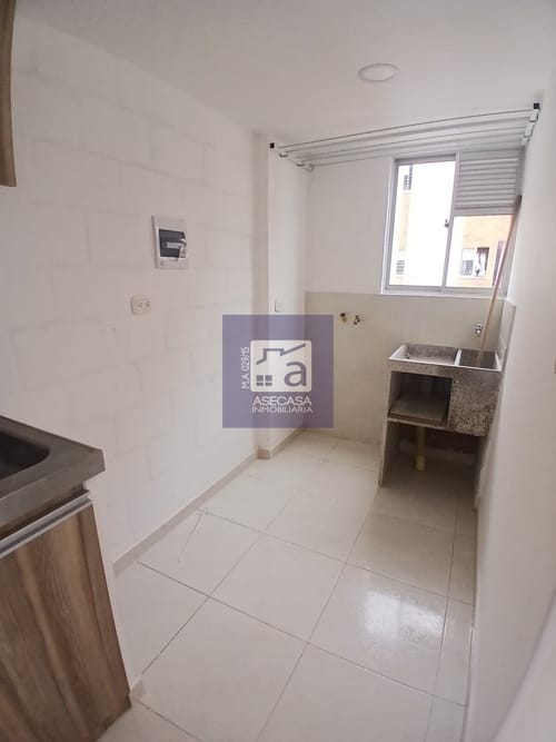 Apartamento de 2 alcobas en arriendo en Paseo Del Puente, Piedecuesta, 58 m² · foto 2 de 12