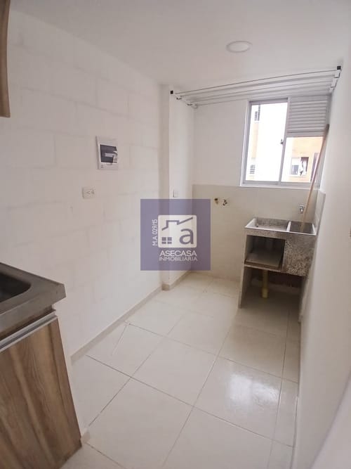 Apartamento de 2 alcobas en arriendo en Paseo Del Puente, Piedecuesta, 58 m² · foto 4 de 12