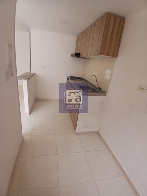 Apartamento de 2 alcobas en arriendo en Paseo Del Puente, Piedecuesta, 58 m² · foto 5 de 12