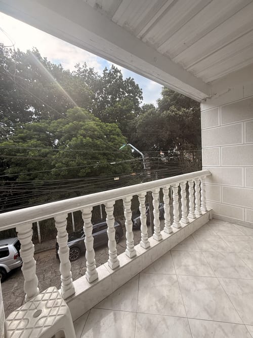 Casa de 6 alcobas en venta en Asturias, Bucaramanga, 366 m² · foto 2 de 24