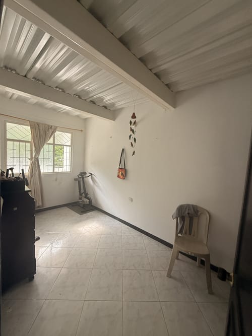 Casa de 6 alcobas en venta en Asturias, Bucaramanga, 366 m² · foto 14 de 24