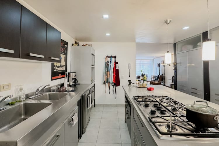 Apartamento de 3 alcobas en venta en Chapinero Alto, Bogotá, 124 m² · foto 7 de 18
