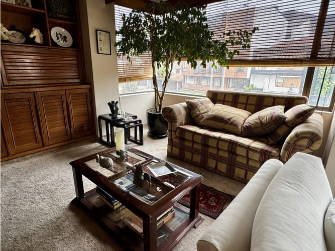 Apartamento de 3 alcobas en venta en Santa Barbara Central, Bogotá, 176 m² · foto 5 de 18