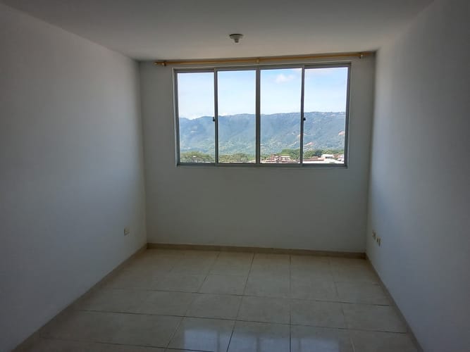 Apartamento de 2 alcobas en arriendo en Comuneros, Bucaramanga, 47 m² · foto 3 de 22