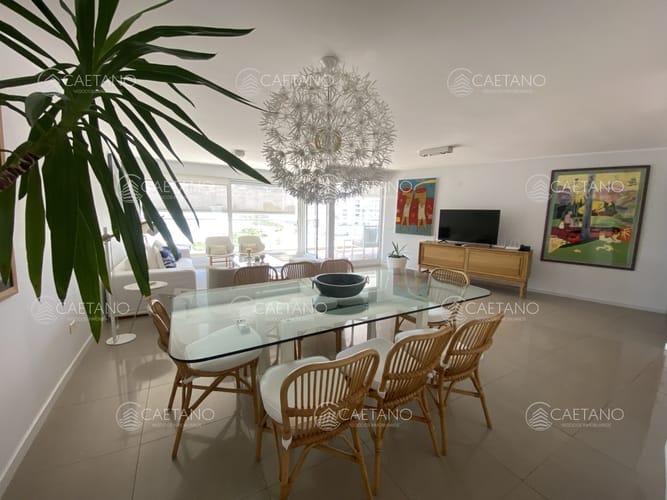 Apartamento en Venta y Alquiler, Mansa, Punta del Este, 3 Dormitorios. · Photo 3