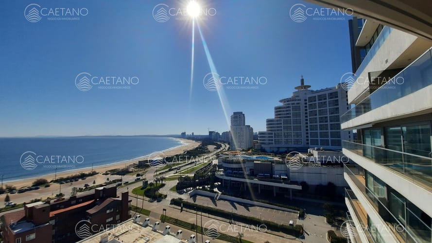 Apartamento en Venta y Alquiler, Mansa, Punta del Este, 3 Dormitorios. · Photo 4