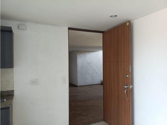 Apartamento de 20 alcobas en arriendo en San Juan Bautista, Itagüí, 75 m² · foto 14 de 17