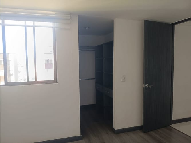 Apartamento de 20 alcobas en arriendo en San Juan Bautista, Itagüí, 75 m² · foto 15 de 17