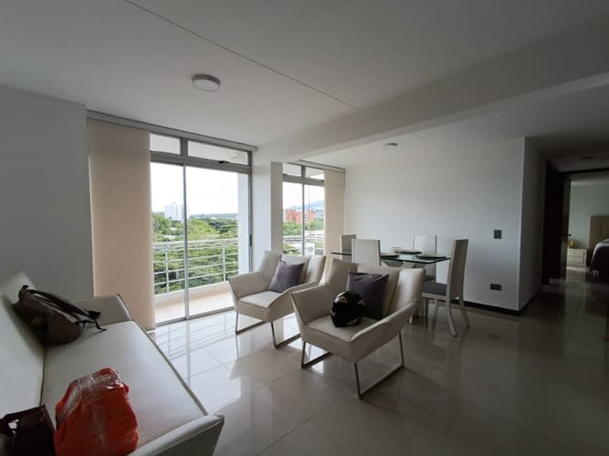 Apartamento de 3 alcobas en arriendo en Ciudad Capri, Cali, 96 m² · foto 5 de 24