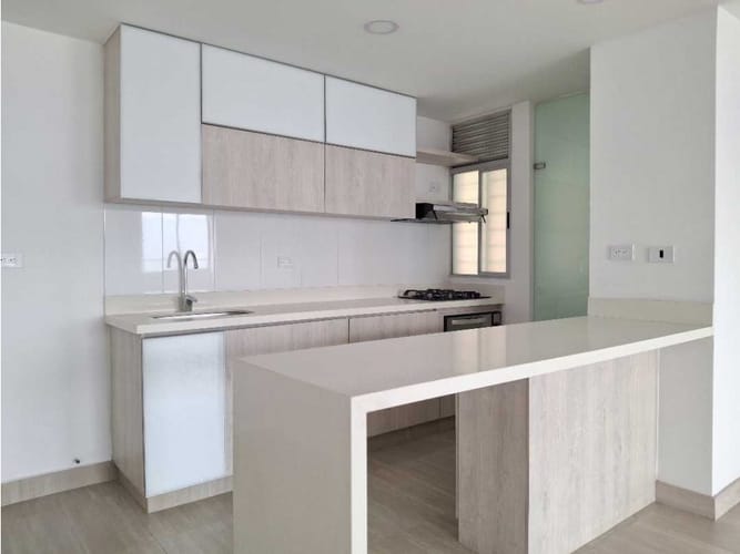 Apartamento de 2 alcobas en arriendo en Las Lomitas, Sabaneta, 75 m² · foto 3 de 20