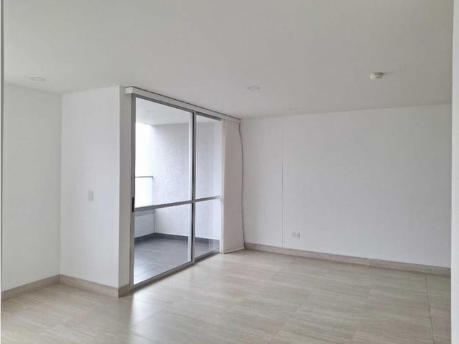 Apartamento de 2 alcobas en arriendo en Las Lomitas, Sabaneta, 75 m² · foto 9 de 20