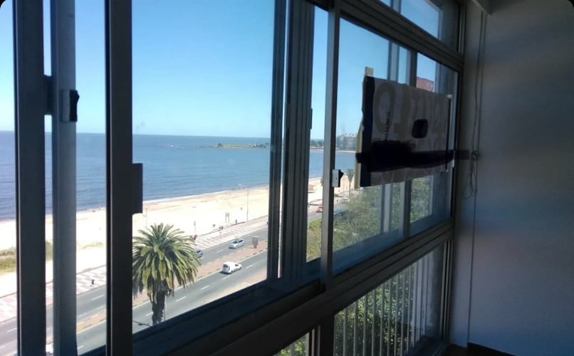 Apartamento en Pocitos, 3 DORMITORIOS. Primera lìnea de rambla Pocitos · Foto 5
