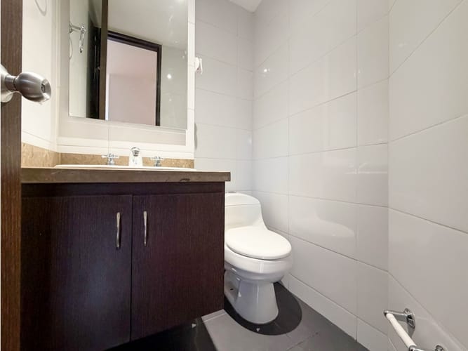 Apartamento de 2 alcobas en venta en Santa Barbara, Bogotá, 40 m² · foto 8 de 10