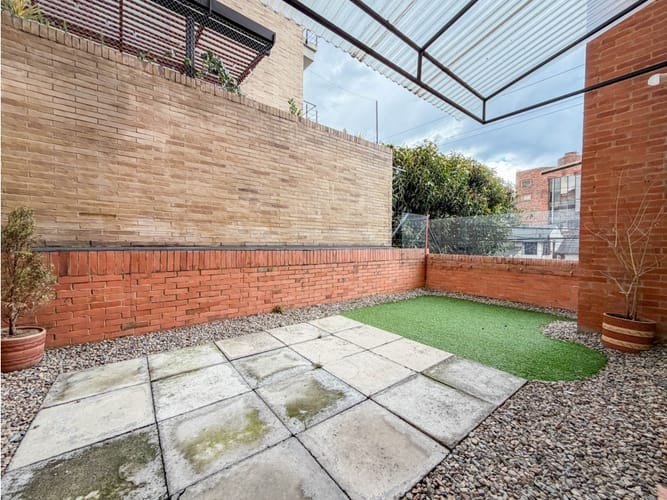Apartamento de 2 alcobas en venta en Santa Barbara, Bogotá, 40 m² · foto 10 de 10