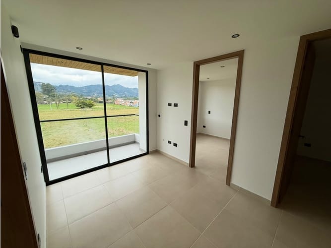 Apartamento de 3 alcobas en arriendo en La Ceja, 67 m² · foto 5 de 11