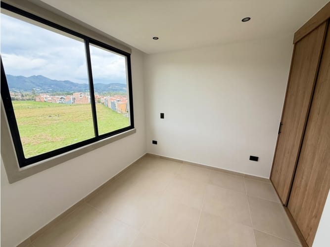 Apartamento de 3 alcobas en arriendo en La Ceja, 67 m² · foto 6 de 11