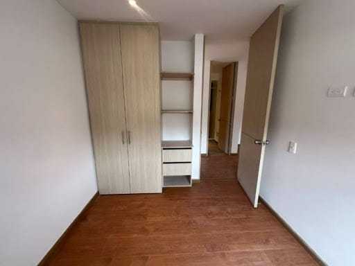 Apartamento de 2 alcobas en arriendo en El Redil, Bogotá, 53 m² · foto 6 de 12
