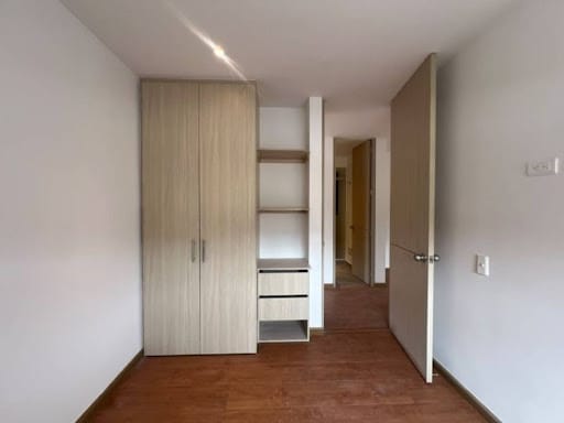 Apartamento de 2 alcobas en arriendo en El Redil, Bogotá, 53 m² · foto 7 de 12