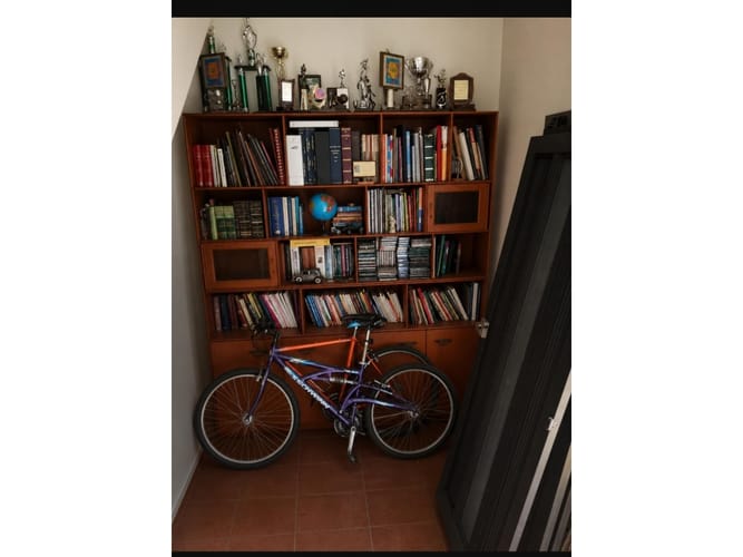 Casa de 5 alcobas en venta en Santa Lucia, Medellín, 186 m² · foto 3 de 11