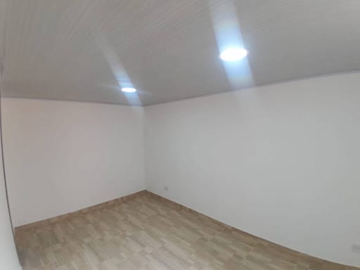 Apartamento de 3 alcobas en arriendo en La Prosperidad, Madrid, 54 m² · foto 10 de 20