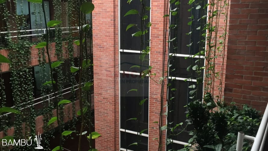Oficina en venta en El Poblado, Medellín, 28 m² · foto 3 de 4