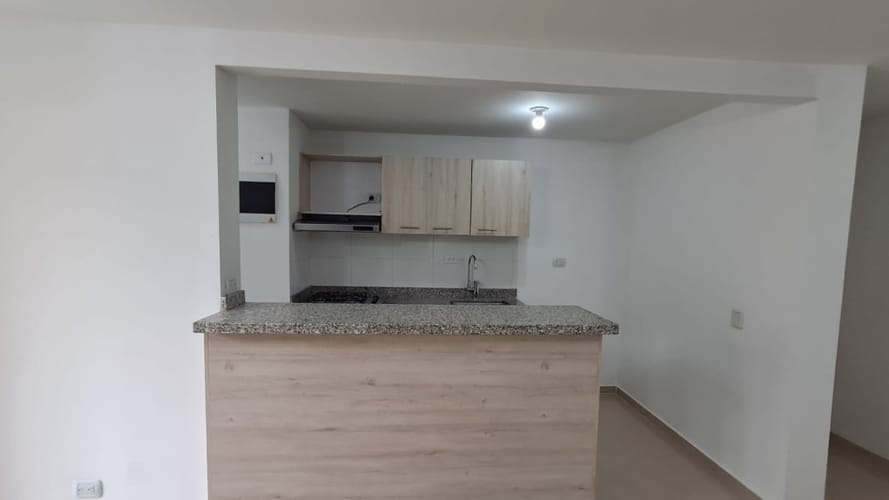 Apartamento de 3 alcobas en arriendo en Aves Maria, Sabaneta, 72 m² · foto 5 de 20