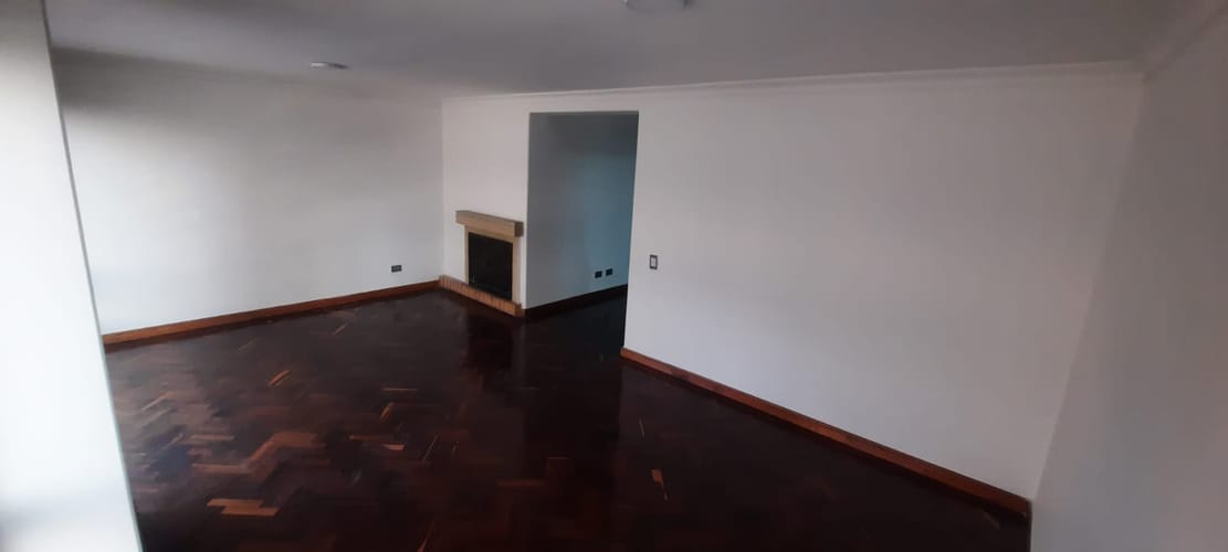 Apartamento de 3 alcobas en venta en Bella Suiza, Bogotá, 108 m² · foto 7 de 20