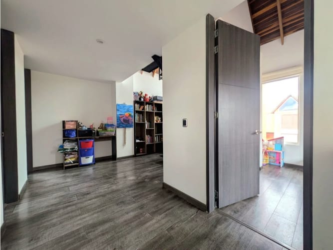 Casa de 3 alcobas en venta en Laura Vicuña, Chía, 151 m² · foto 17 de 22