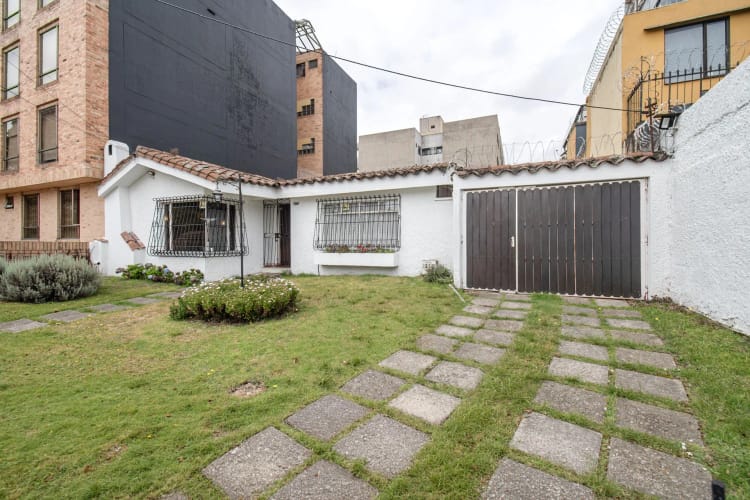 Casa de 4 alcobas en venta en Las Villas, Bogotá, 386 m² · foto 18 de 18