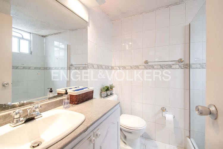 Casa de 4 alcobas en venta en Las Villas, Bogotá, 386 m² · foto 14 de 18