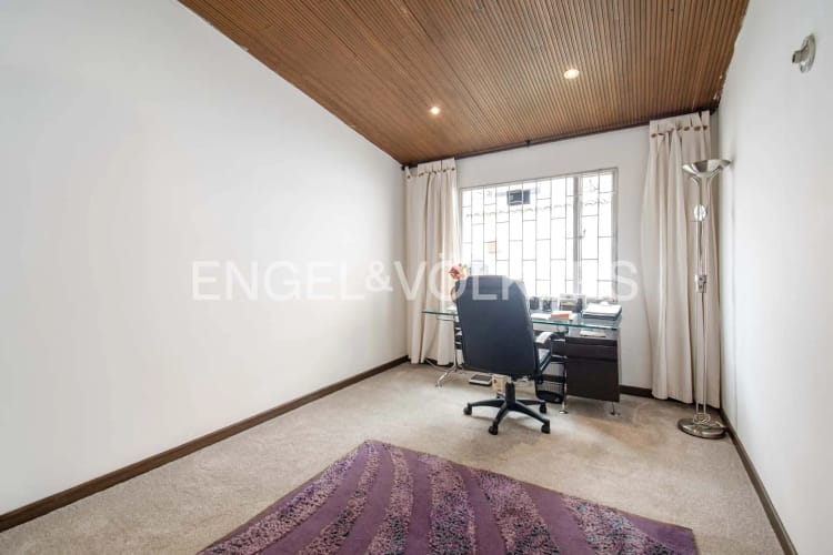 Casa de 4 alcobas en venta en Las Villas, Bogotá, 386 m² · foto 13 de 18
