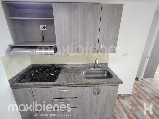 Apartamento de 3 alcobas en arriendo en Pajarito, Medellín, 55 m² · foto 6 de 16