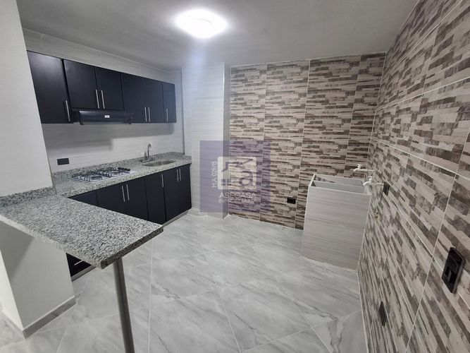 Apartamento de 3 alcobas en arriendo en El Refugio, Bucaramanga, 72 m² · foto 4 de 13