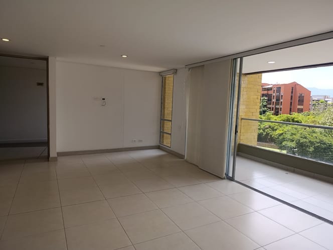 Apartamento de 4 alcobas en arriendo en Castropol, Medellín, 160 m² · foto 18 de 24