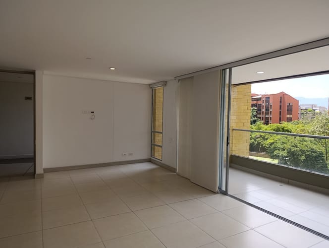 Apartamento de 4 alcobas en arriendo en Castropol, Medellín, 160 m² · foto 20 de 24