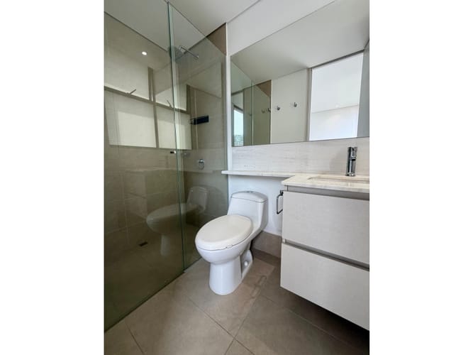 Apartamento de 2 alcobas en arriendo en Lalinde, Medellín, 94 m² · foto 14 de 17