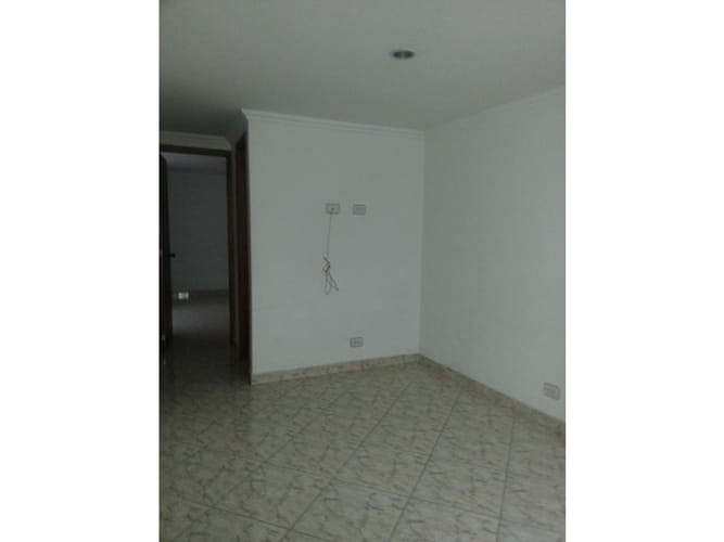 Apartamento de 2 alcobas en venta en La Doctora, Sabaneta, 53 m² · foto 5 de 8