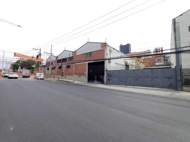 Bodega en venta en Las Lomitas, Sabaneta, 1738 m² · foto 3 de 9