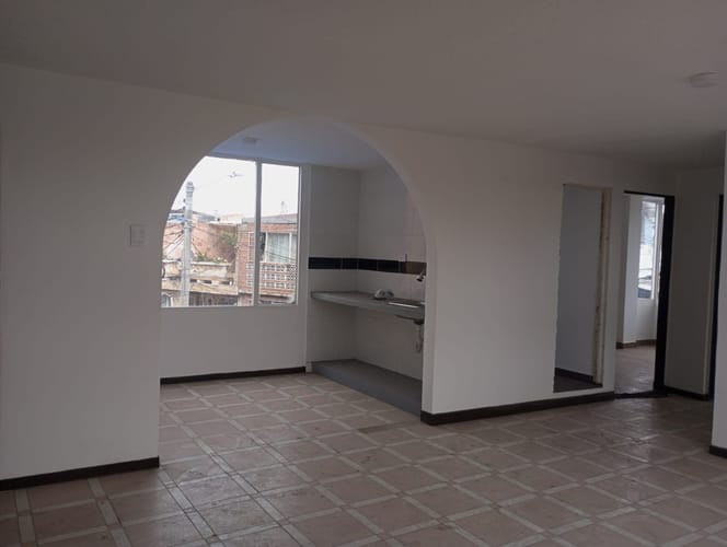 Casa de 4 alcobas en venta en Catalina, Bogotá, 365 m² · foto 8 de 24