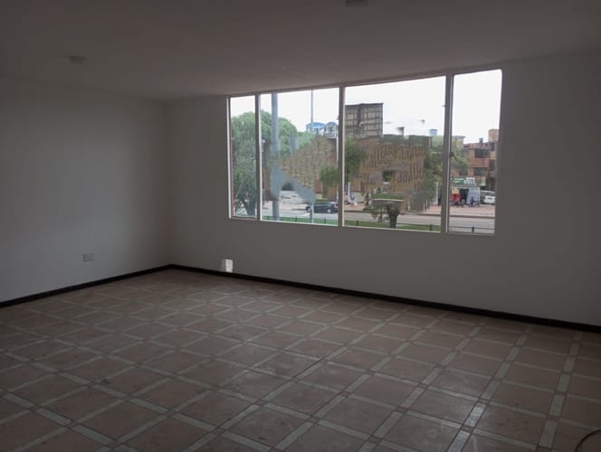 Casa de 4 alcobas en venta en Catalina, Bogotá, 365 m² · foto 17 de 24
