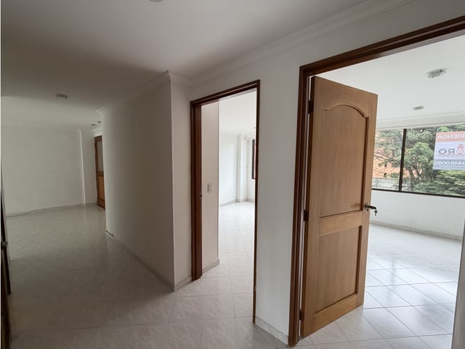 Apartamento de 3 alcobas en arriendo en Las Lomas No.2, Medellín, 120 m² · foto 17 de 24