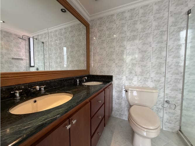 Apartamento de 3 alcobas en arriendo en Las Lomas No.2, Medellín, 120 m² · foto 24 de 24