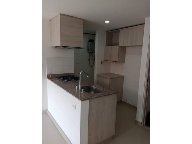 Apartamento de 2 alcobas en venta en Niquia, Bello, 59 m² · foto 8 de 13