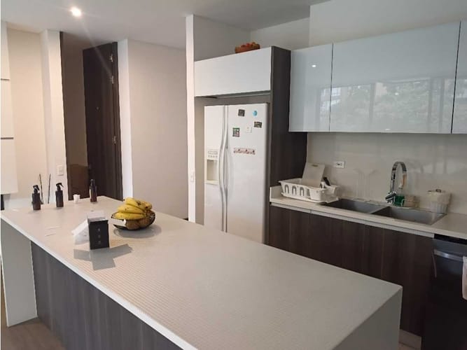 Apartamento de 3 alcobas en venta en Cerros De Suba, Bogotá, 184 m² · foto 7 de 24