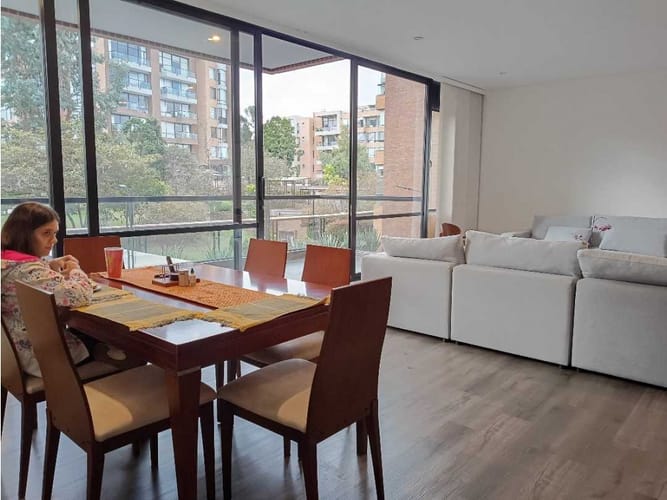 Apartamento de 3 alcobas en venta en Cerros De Suba, Bogotá, 184 m² · foto 9 de 24