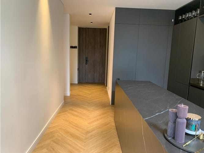 Apartamento de 3 alcobas en venta en Chico Norte, Bogotá, 140 m² · foto 4 de 19